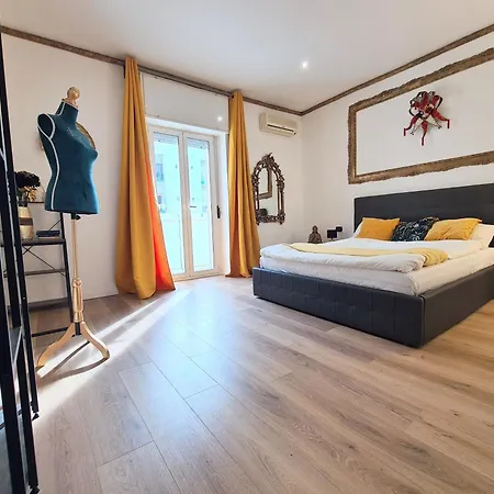 Luxury Flat In Center By The Sea Appartamento